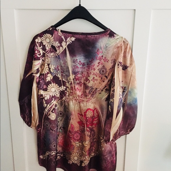 Simply Irresistible Silky Print Blouse - Picture 2 of 2